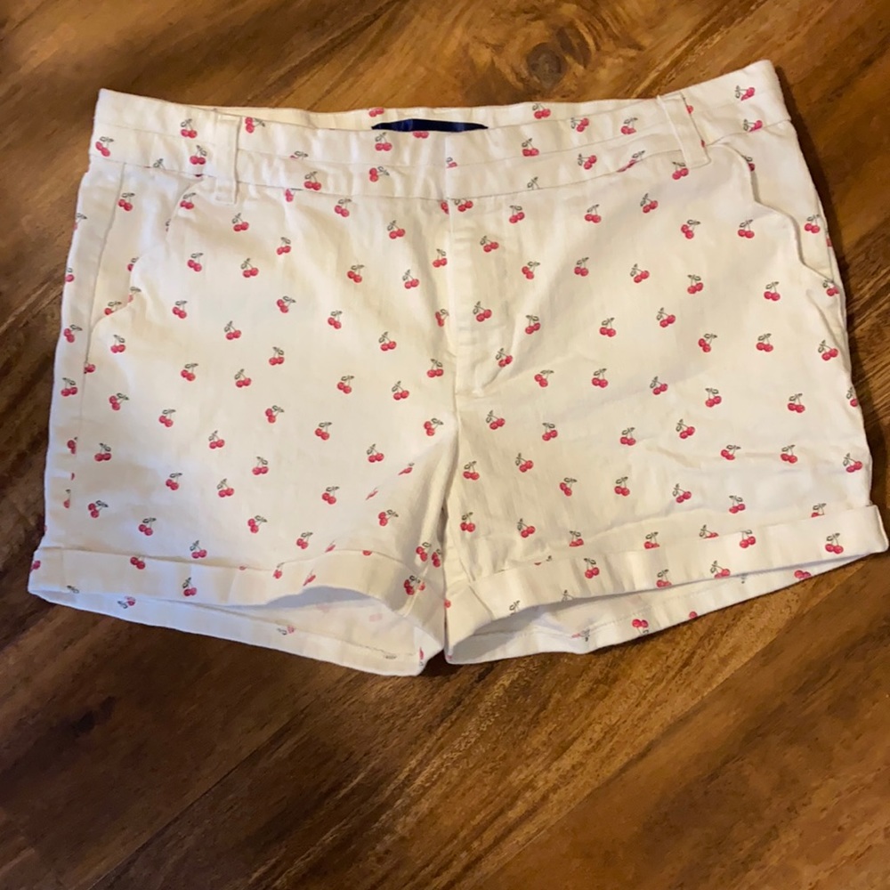 White Cherry Shorts